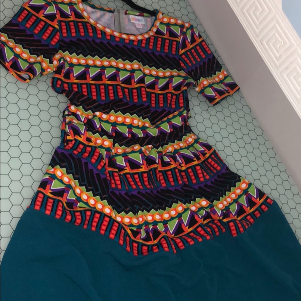 LuLaRoe Amelia size Small